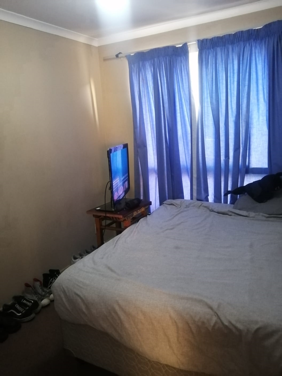 1 Bedroom Property for Sale in Bracken Heights Western Cape